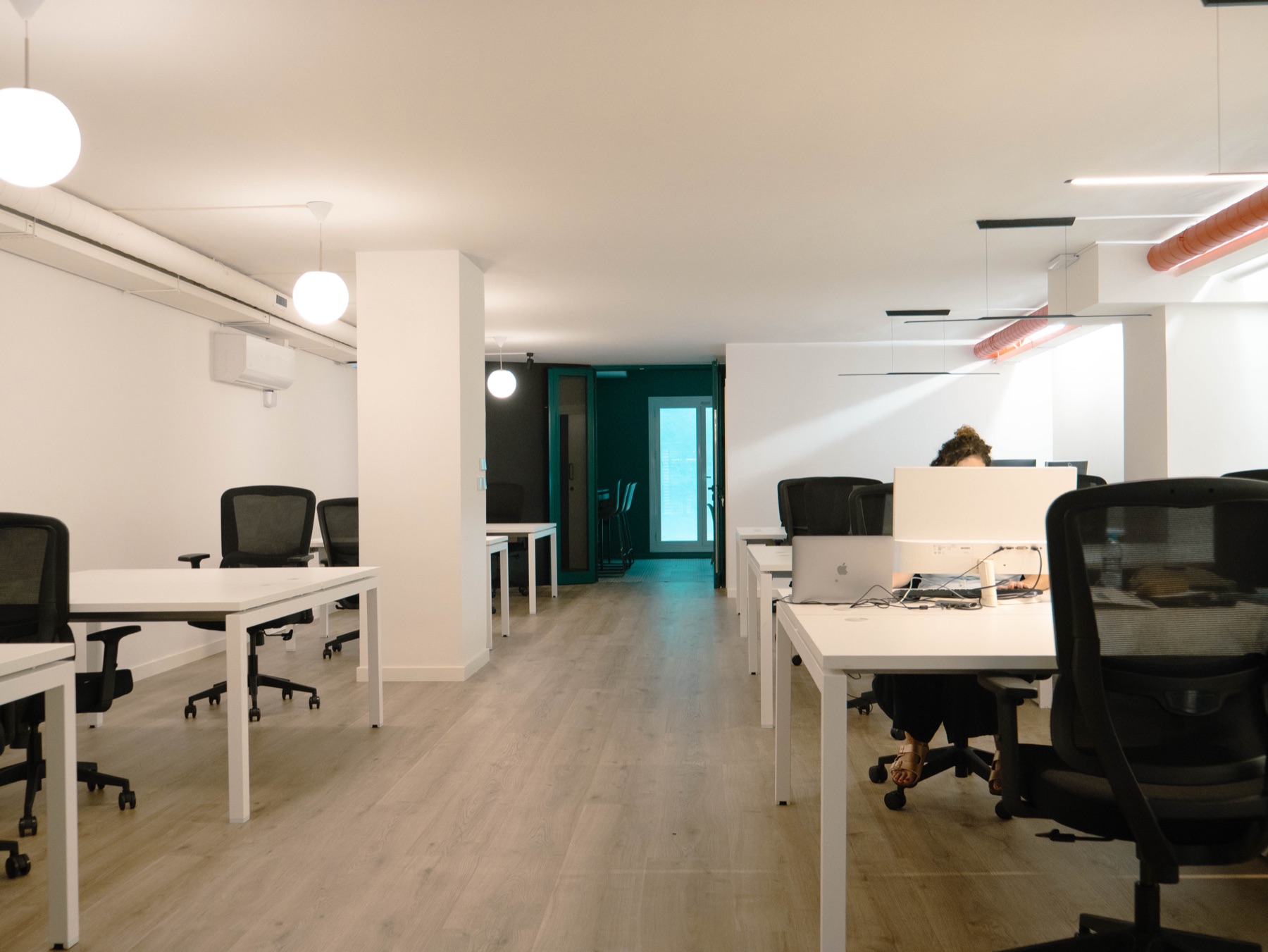 Mesas de treball de B58 Coworking